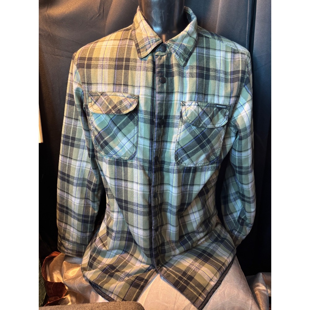 Oakley Mens Quilted Flannel Shirt Jacket Green Black Plaid‎ Snap Front Shacket